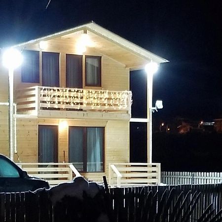 Villa Gablile Mestia Bagian luar foto